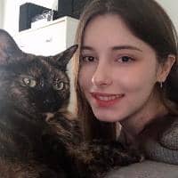 Sitter Profile Image: Marine L.