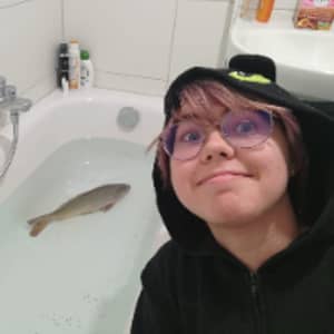 Sitter Profile Image: Leony E.