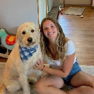 Sitter Profile Image: Meredith E.