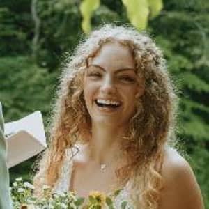 Sitter Profile Image: Elizabeth C.