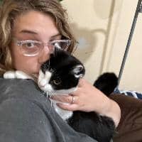 Sitter Profile Image: Ashley J.