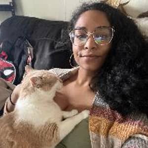 Sitter Profile Image: Kourtli D.