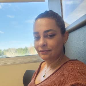 Sitter Profile Image: Giovanna T.