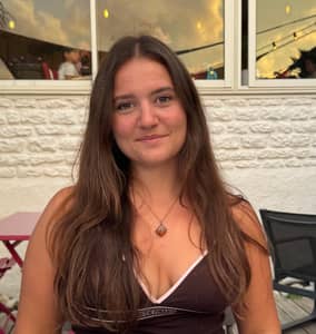 Sitter Profile Image: Aurelie C.