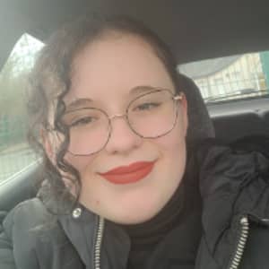 Sitter Profile Image: Coraline S.