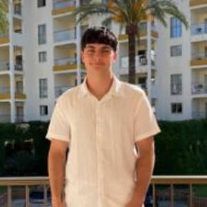 Sitter Profile Image: Jaume A.