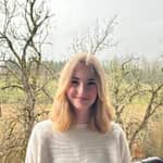 Sitter Profile Image: Kayla S.