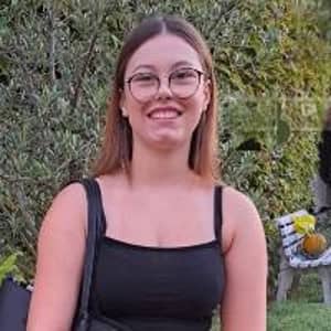 Sitter Profile Image: Lisa M.