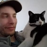 Sitter Profile Image: Peter R.