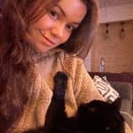 Sitter Profile Image: Manon R.