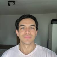 Sitter Profile Image: Sebastián Q.