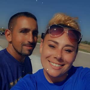 Sitter Profile Image: Taylor & Camarrone L.