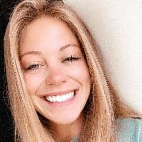 Sitter Profile Image: Maxie C.