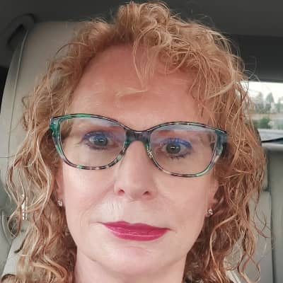 Sitter Profile Image: Holly H.