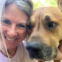 Sitter Profile Image: Beth V.