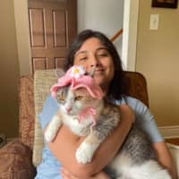 Sitter Profile Image: Laura M.