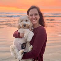 Sitter Profile Image: Justine D.