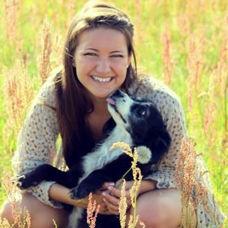 Sitter Profile Image: Hanna F.