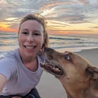 Sitter Profile Image: Stephanie H.