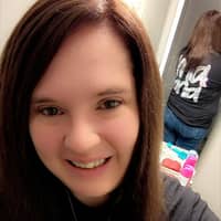 Sitter Profile Image: Christina W.