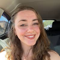 Sitter Profile Image: Emma G.