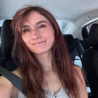 Sitter Profile Image: Olivia Z.