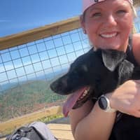 Sitter Profile Image: Shannon C.