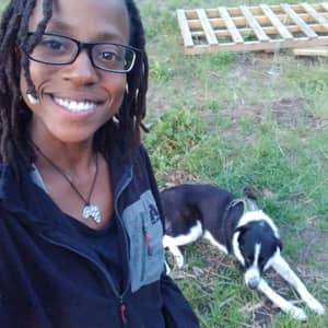 Sitter Profile Image: Dominique M.