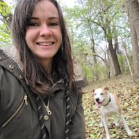 Sitter Profile Image: Lindsey W.