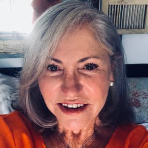 Sitter Profile Image: Carol D.