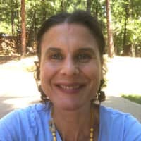 Sitter Profile Image: sarah e.