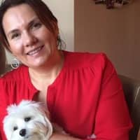 Sitter Profile Image: Violet R.