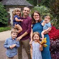 Sitter Profile Image: Scott M.