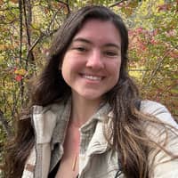 Sitter Profile Image: Hailey B.