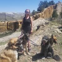 Sitter Profile Image: Courtney P.