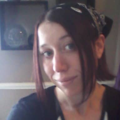 Sitter Profile Image: Courtney S.