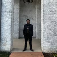 Sitter Profile Image: Eric D.