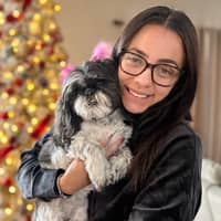 Sitter Profile Image: Gabriela V.