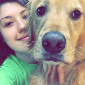 Sitter Profile Image: Yesenia C.