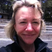 Sitter Profile Image: Laura R.