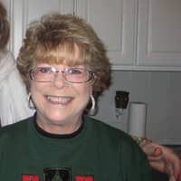 Sitter Profile Image: Donna F.