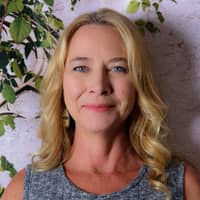 Sitter Profile Image: Tina  M.