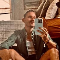 Sitter Profile Image: Nicholas B.