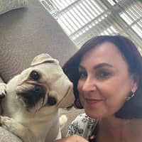 Sitter Profile Image: Emma R.