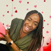 Sitter Profile Image: Ashley W.