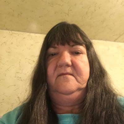 Sitter Profile Image: Elizabeth L.