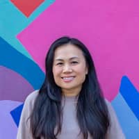 Sitter Profile Image: Hong M.