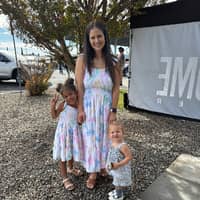 Sitter Profile Image: Chelsea C.