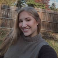 Sitter Profile Image: Nichole S.