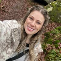 Sitter Profile Image: Erica L.